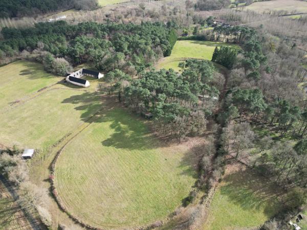 PROPRIÉTÉ ÉQUESTRE DE 22 HECTARES