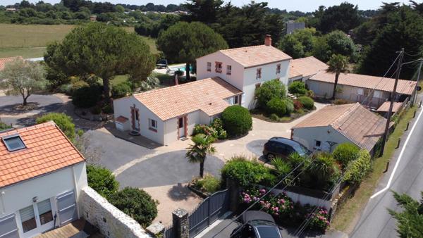 Maison à vendre  7 pièces - 373 m2 PORNIC - 44