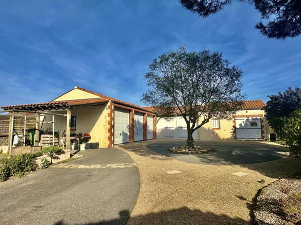 Maison à vendre  7 pièces - 373 m2 PORNIC - 44