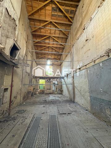 Maison de ville à réhabiliter