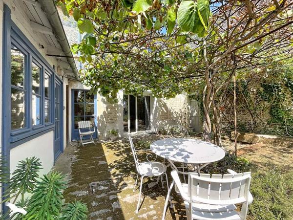 Maison 380 133 € Thairé 6 p 171 m² DPE C