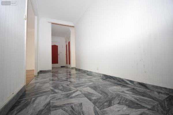 Appartement à rénover à vendre à Échirolles en Isère (38130), ref : 38161-3/26