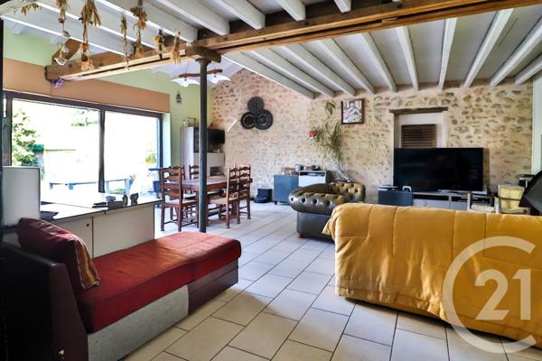 Maison à vendre  4 pièces - 102,98 m2 ETRECHY - 91