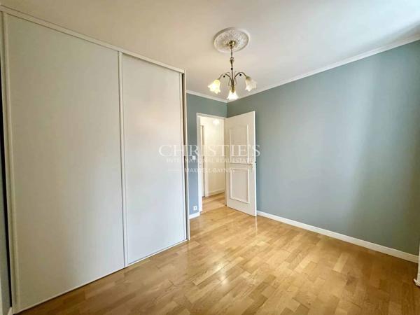 Appartement de caractère avec parking au coeur de Ville