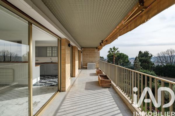 Appartement à vendre 2 pièces 56 m² Le Cannet