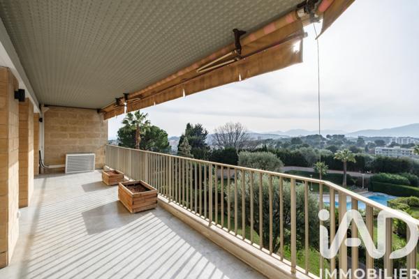 Appartement à vendre 2 pièces 56 m² Le Cannet