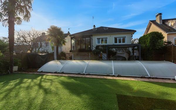 Maison à vendre    11 pièces • 238 m2 Verrières-le-Buisson