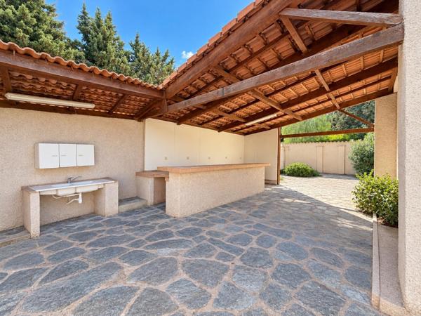 Appartement T5 267m2  en rez de jardin
