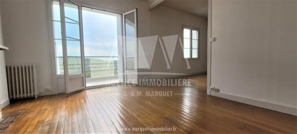 ANGOULEME APPARTEMENT T6 AVEC BALCON ET TRES BELLE VUE