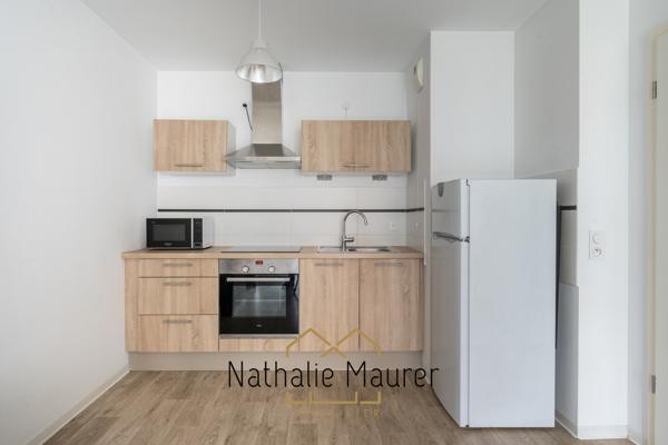 Appartement 2 pièces terrasse, cellier et parking privatif 174 900 € H.A.I.*