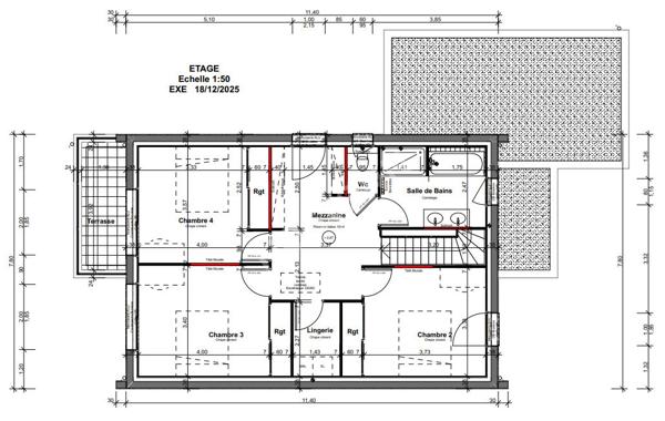 A vendre maison contemporaine neuve, La CHAPELLE DES FOUGERETZ, 148m² habitable, 514m² de parcelle, piscine chauffée 7m50*3m50, 6pièces, 4 chambres dont une suite parentale au rez-de-chaussée, belles prestations