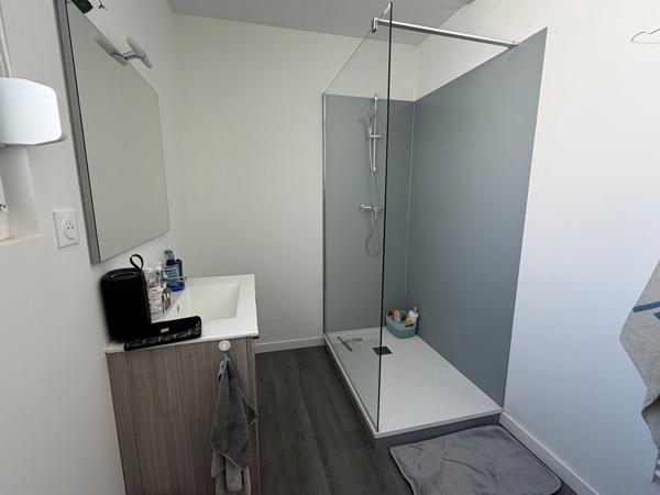 Immeuble 9 pièces 179.7 m2