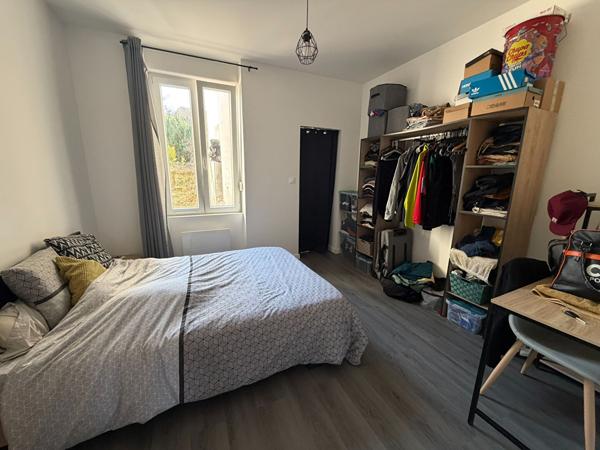Immeuble 9 pièces 179.7 m2