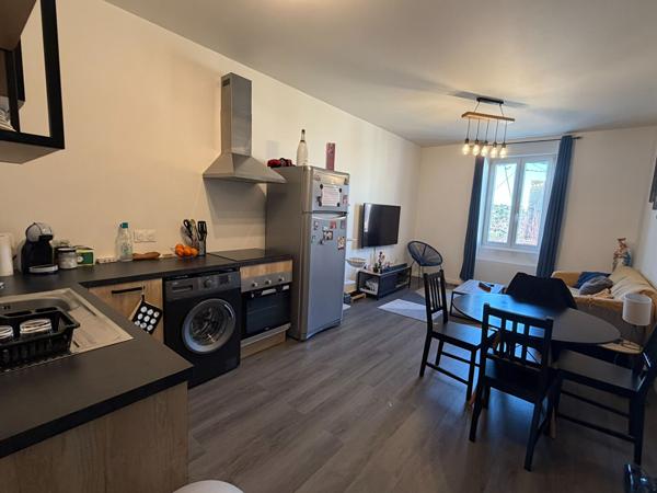 Immeuble 9 pièces 179.7 m2