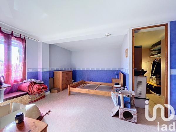 Maison traditionnelle 6 pièces de 190 m² à Vic-en-Bigorre (65500)