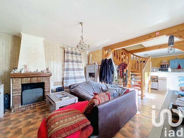 Maison traditionnelle 6 pièces de 190 m² à Vic-en-Bigorre (65500)