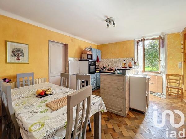 Maison traditionnelle 6 pièces de 190 m² à Vic-en-Bigorre (65500)