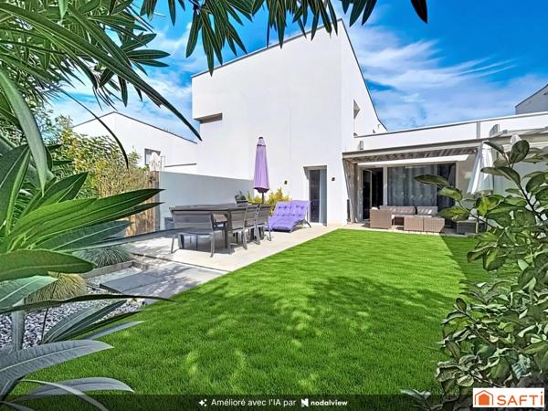 SAINT-PRIEST VILLAGE – MAISON RÉCENTE 98 M² – 3 CHAMBRES – JARDIN & GARAGE