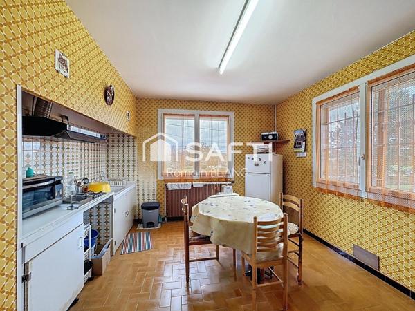 Maison familiale avec grand terrain à Saint-Jory