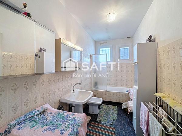 Maison familiale avec grand terrain à Saint-Jory