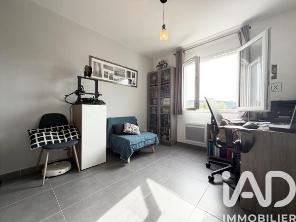 Maison à vendre 4 pièces 86 m² La Fare-les-Oliviers