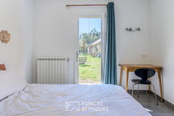 Villa 60’s revisitée, extension contemporaine et vue dégagée sur le Luberon