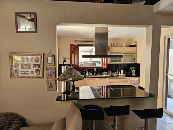 Maison à vendre 13 pièces SAINT FRANCOIS (971)