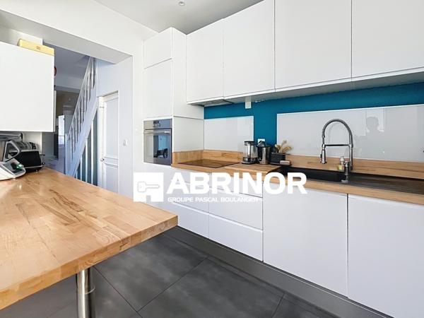 Maison familiale coup de cœur – Secteur Nouveau Roubaix 4 chambres, bureau, salle de bain, jardin ROUBAIX