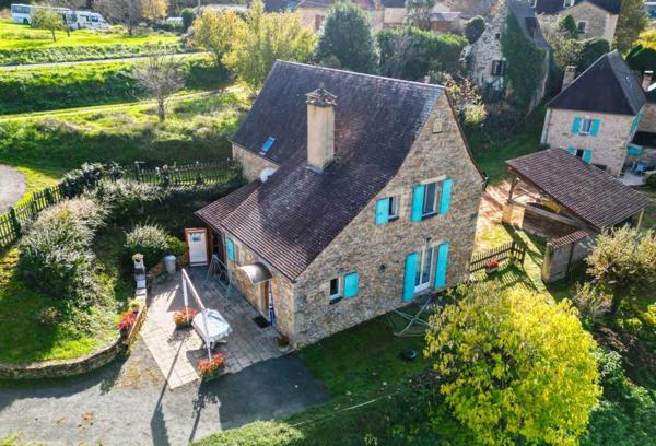 Maison ancienne - Sarlat-la-caneda Secteur Sarlat- Ensemble immobilier en pierre de 2 maisons sur 2000 m² arborés
