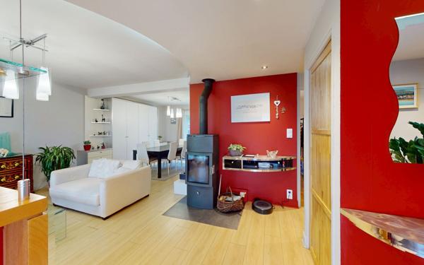 Maison à vendre    5 pièces •  Le Monastère