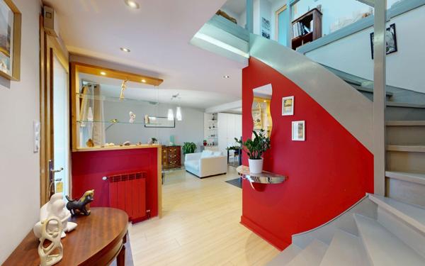 Maison à vendre    5 pièces •  Le Monastère