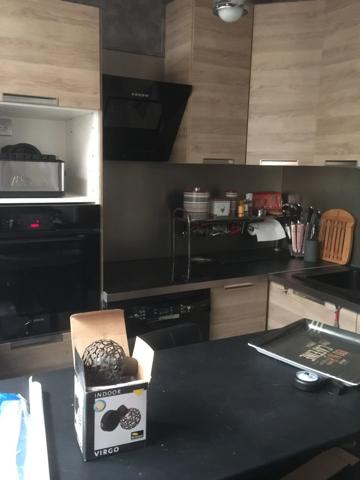 Secteur Saint Pierre à CROIX, à proximité du Parc Barbieux, je suis un appartement T3 de 60M² en rez-de-chaussée comp…