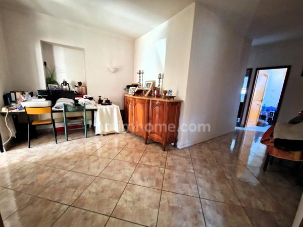 Maison à rénover avec jardin