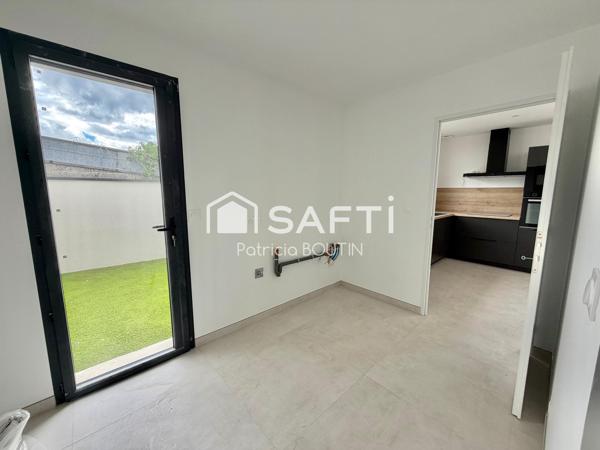 PAVILLON NEUF DE PLAIN PIED 3 CHAMBRES ET GARAGE A NIORT !