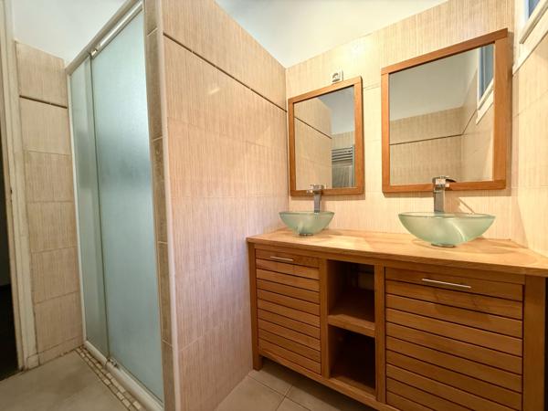 Saint-Étienne-de-Gourgas (34700) illa de plain-pied au cœur du Cirque du Bout du Monde – Saint-Étienne-de-Gourgas