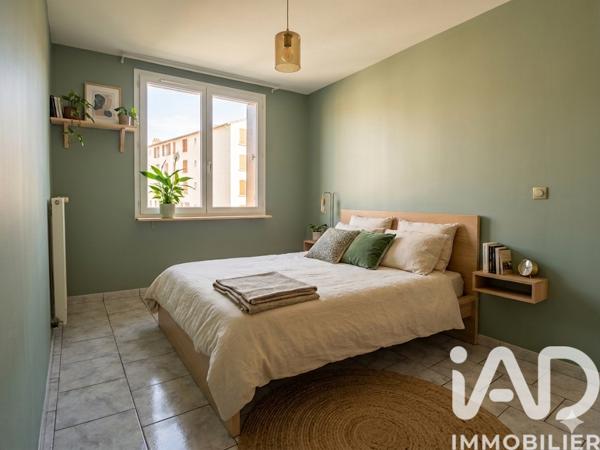 Appartement à vendre 4 pièces 74 m² Marseille 14