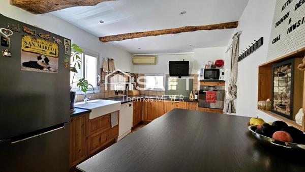 magnifique maison de ville avec salon vouté en pierre apparente