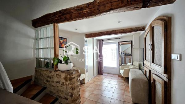 magnifique maison de ville avec salon vouté en pierre apparente