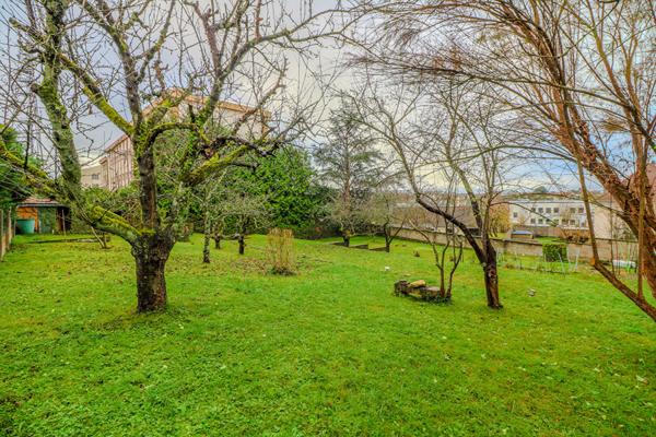 Maison Nevers, 4 chambres, quartier Victor Hugo, Garage, Terrain arboré, aucun travaux, 2h30 de Paris