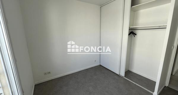 Location Appartement 2 pièces 43.4 m² - Corbeil-essonnes 91100