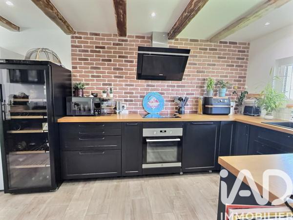 Maison à vendre 6 pièces 133 m² Saint-Martin-de-Crau