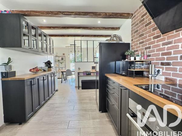 Maison à vendre 6 pièces 133 m² Saint-Martin-de-Crau
