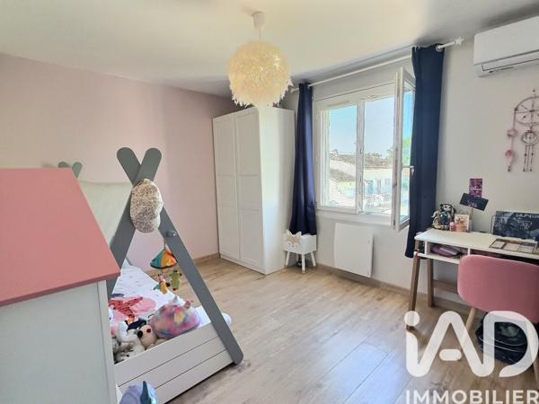 Maison à vendre 6 pièces 133 m² Saint-Martin-de-Crau