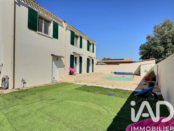 Maison à vendre 6 pièces 133 m² Saint-Martin-de-Crau