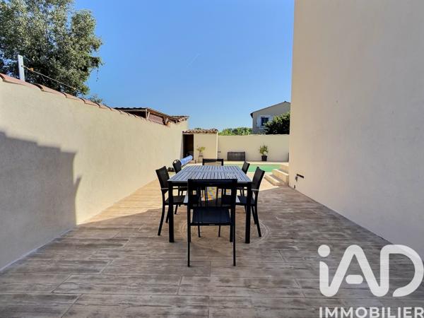 Maison à vendre 6 pièces 133 m² Saint-Martin-de-Crau