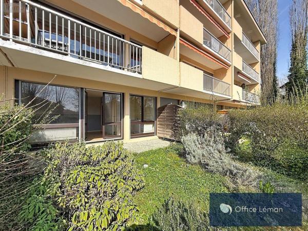 Appartement à vendre à Divonne-les-Bains dans l'Ain (01220), ref : 01047-816