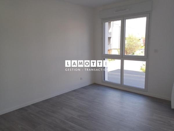 Appartement à louer 2 pièces - 42 m²