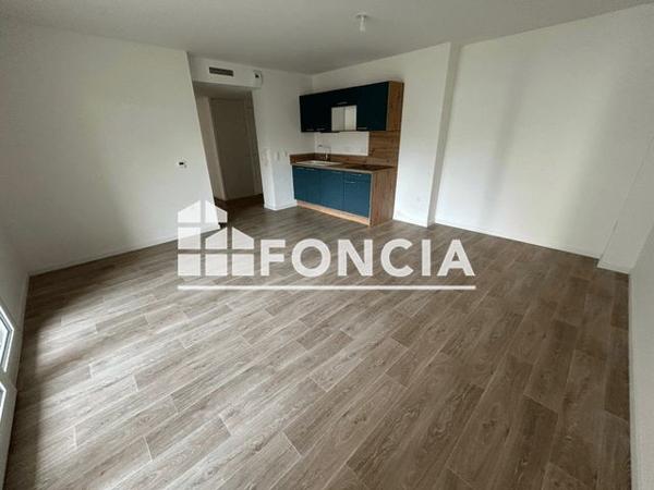 Location Appartement 3 pièces 58.76 m² - 19 QUAI CAMERE ET 38 AVENUE DE PARIS Vernon 27200