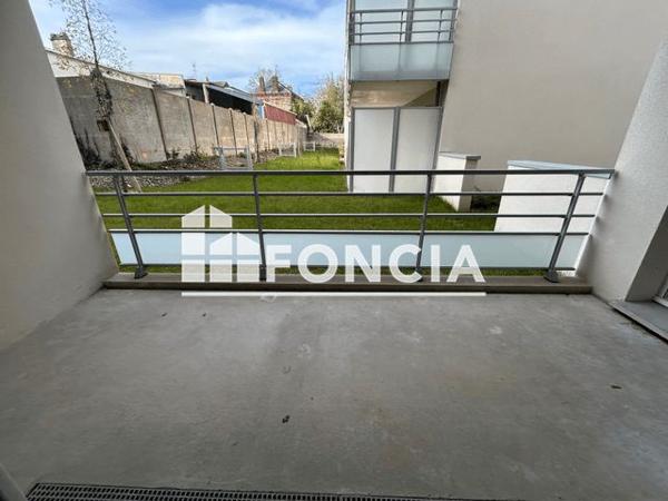 Location Appartement 3 pièces 58.76 m² - 19 QUAI CAMERE ET 38 AVENUE DE PARIS Vernon 27200