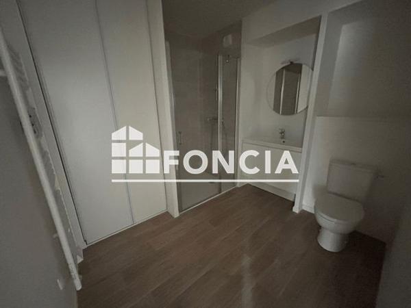 Location Appartement 3 pièces 58.76 m² - 19 QUAI CAMERE ET 38 AVENUE DE PARIS Vernon 27200